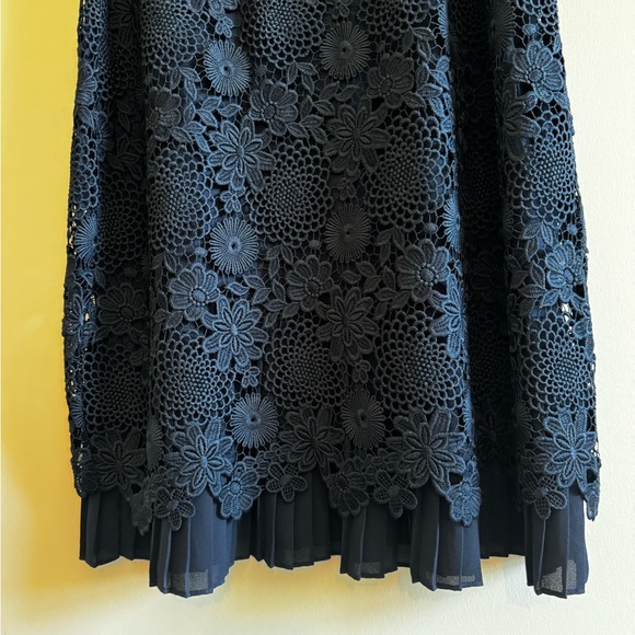 J Jill Lace Overlay Pleated Hem Dress - Picture 6 of 8